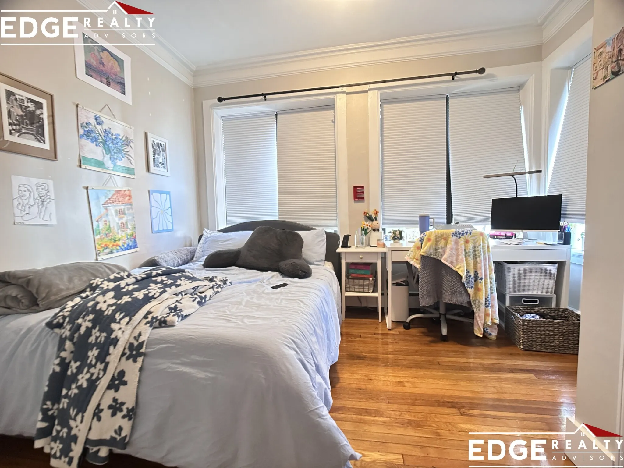 15 Park Vale Ave, Brighton