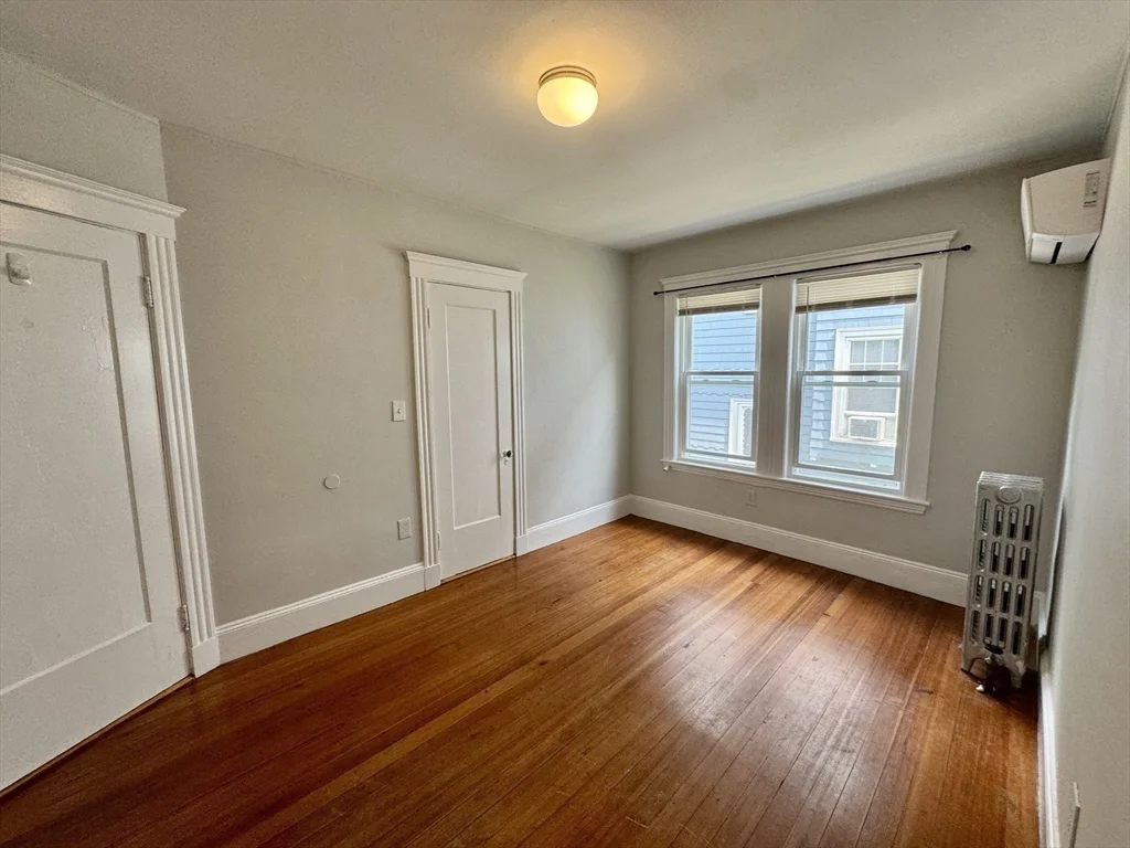 28 Boulevard Ter, Allston