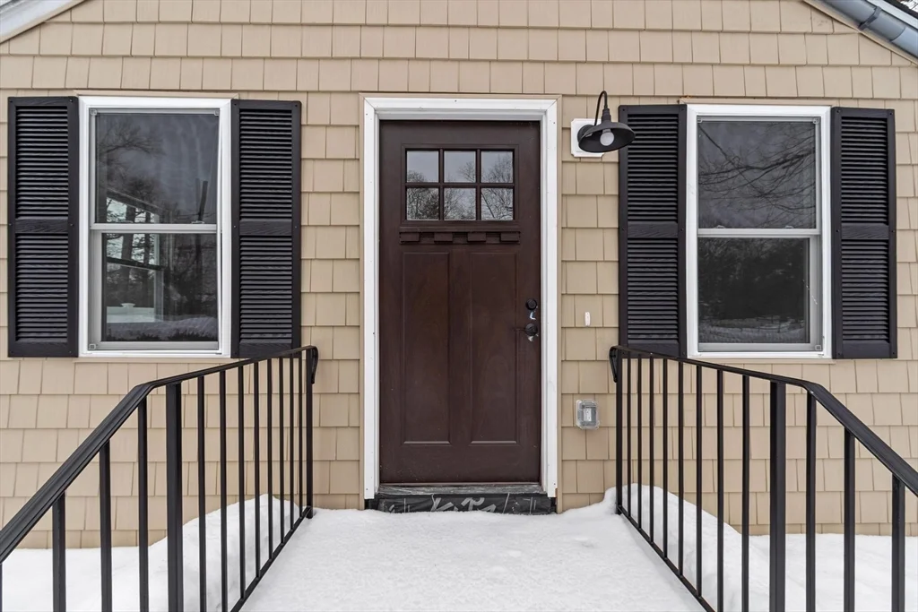 31 Birch Rd, Nabnasset