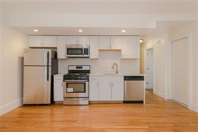 4 School St, Roxbury