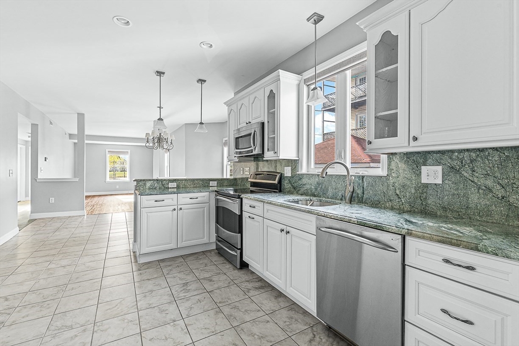 76-78 Bradbury Ave, Medford