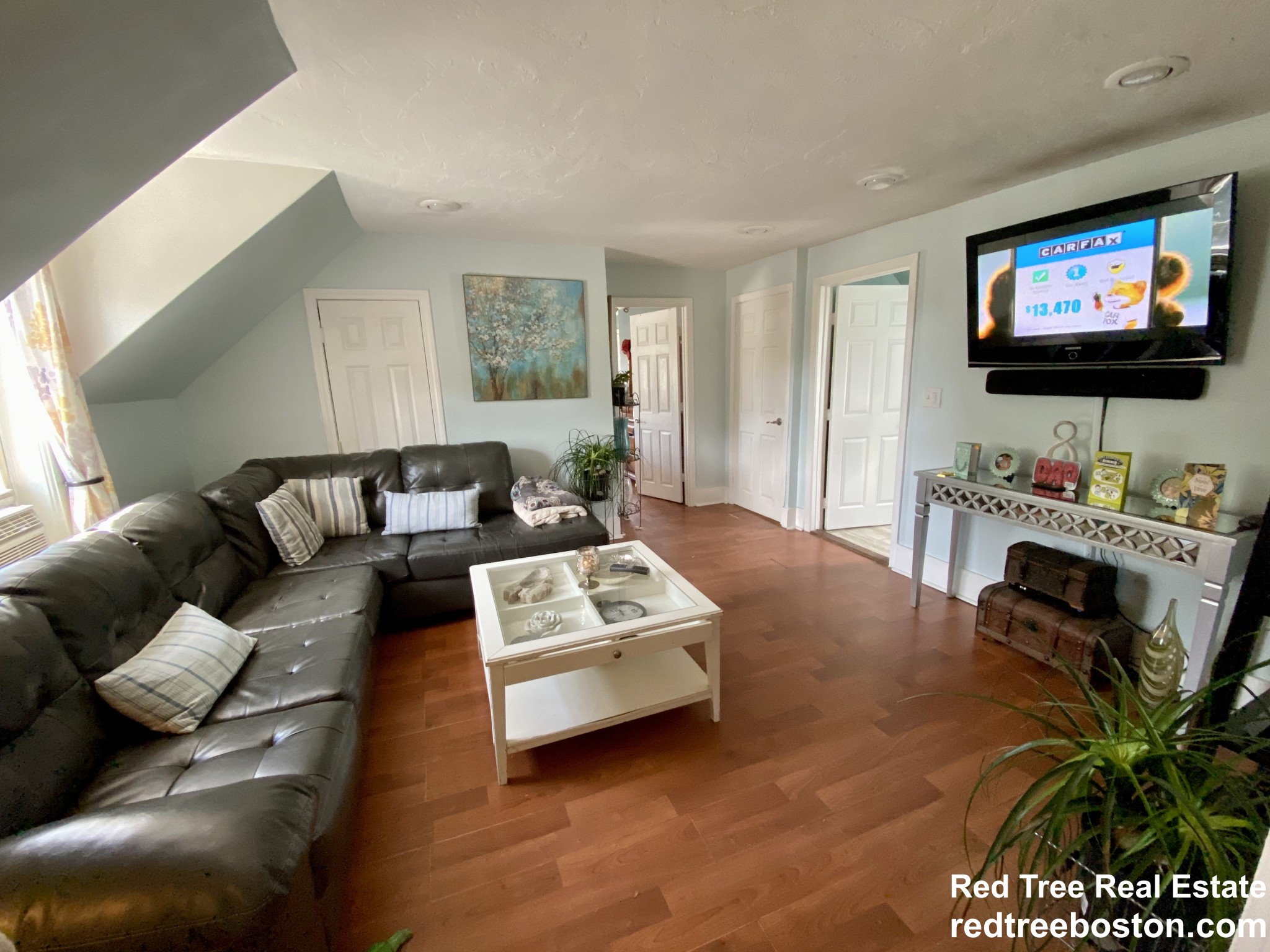 335 Baker St, West Roxbury