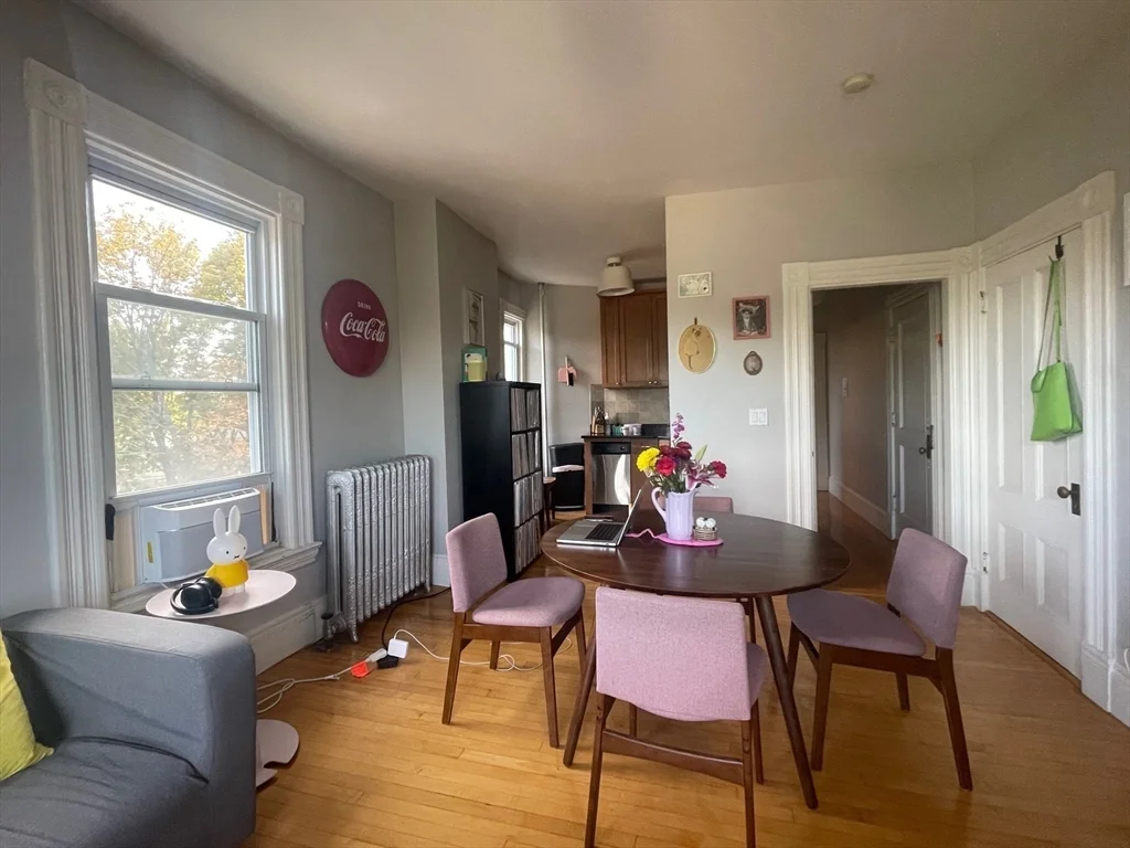 128 Magazine St, Cambridgeport