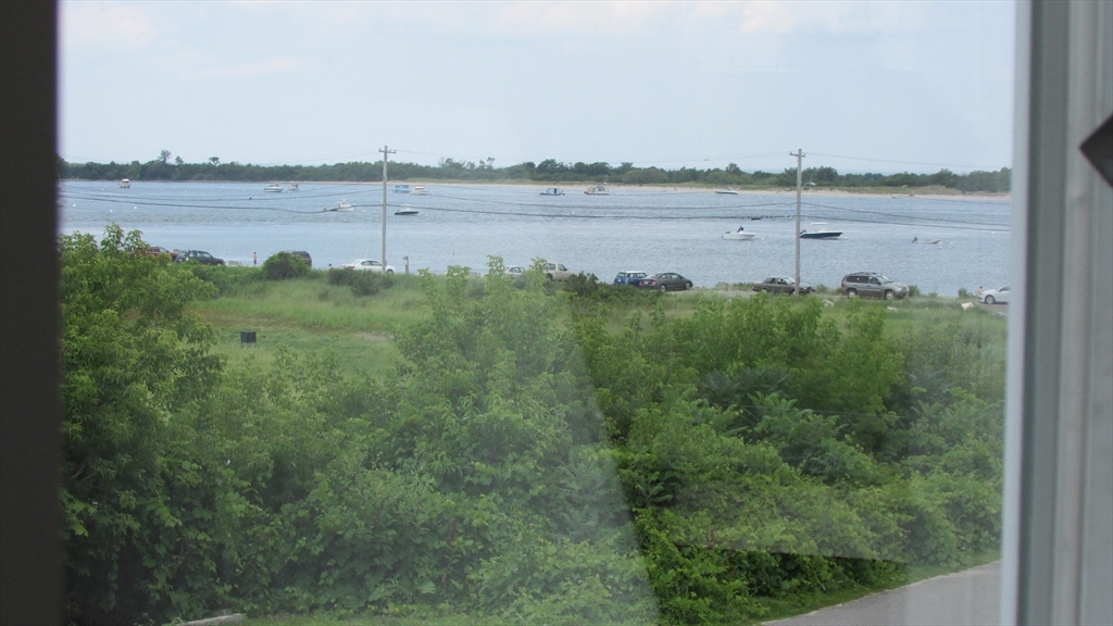 12 Cove Rd, Little Neck