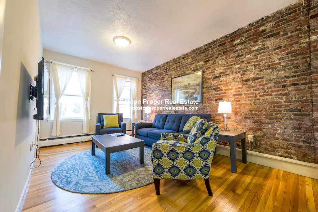 15 Garden St, Beacon Hill