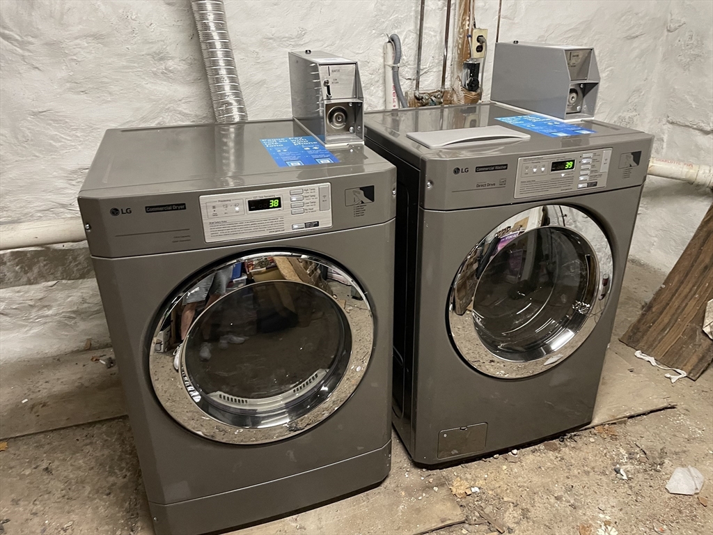 15 Pleasant St, Beverly