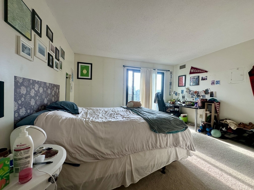 49 Marion St, Coolidge Corner