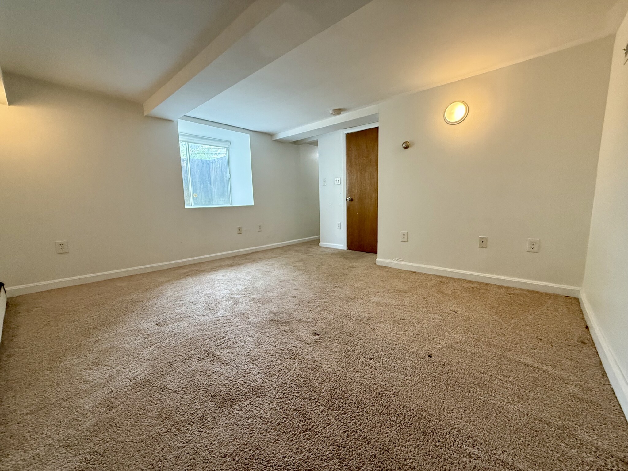 119 South St, Banks Square