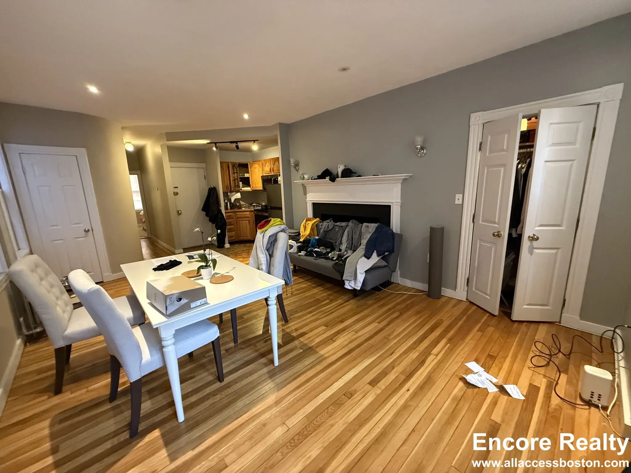 82 Phillips St, Beacon Hill