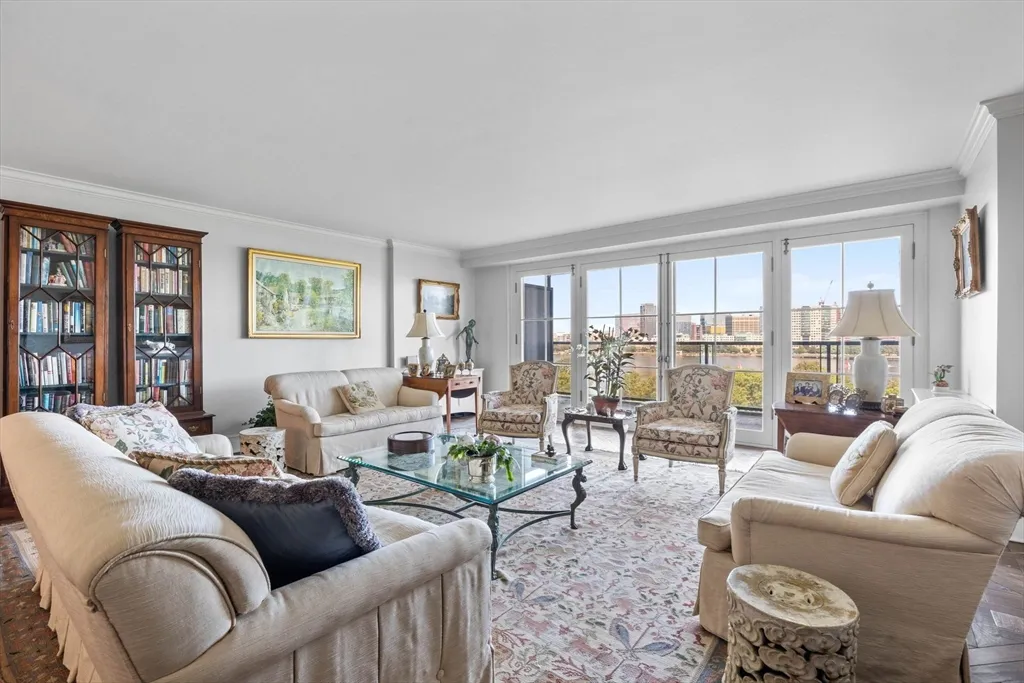 180 Beacon St, Back Bay