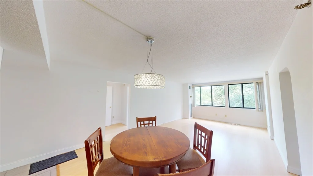 1731 Beacon St, Brookline