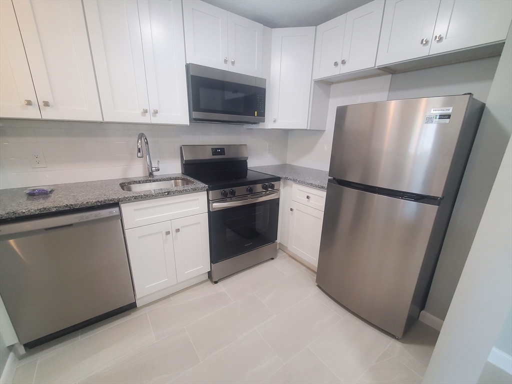 10 Copeland St, Quincy