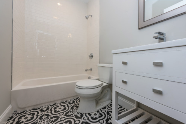 4 bed, 2 bath apartment for rent at 490 Sumner St Unit 2, East Boston — photo 6 of 7