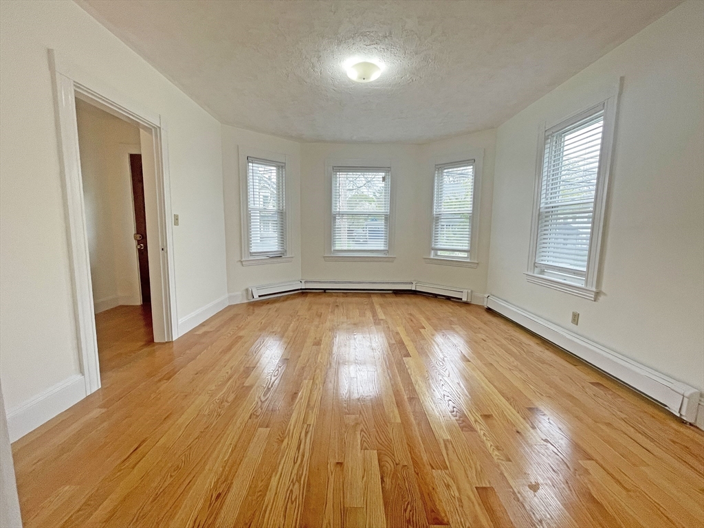 301 Lexington St, Auburndale