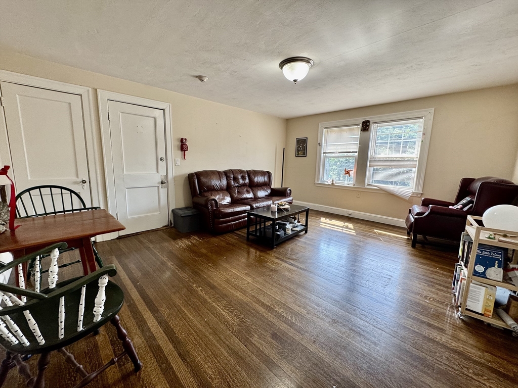 4907 Washington St, West Roxbury