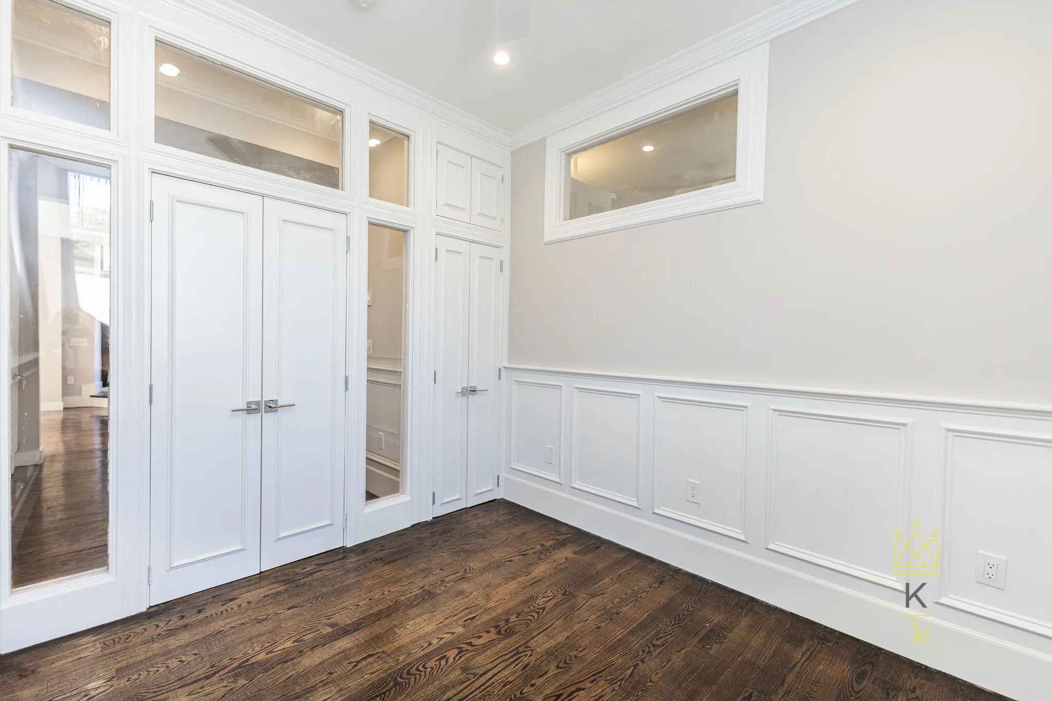 85 Regent St, Roxbury