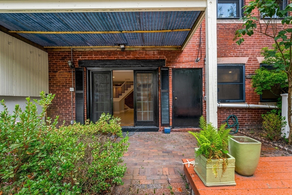 12 Keswick St, Fenway