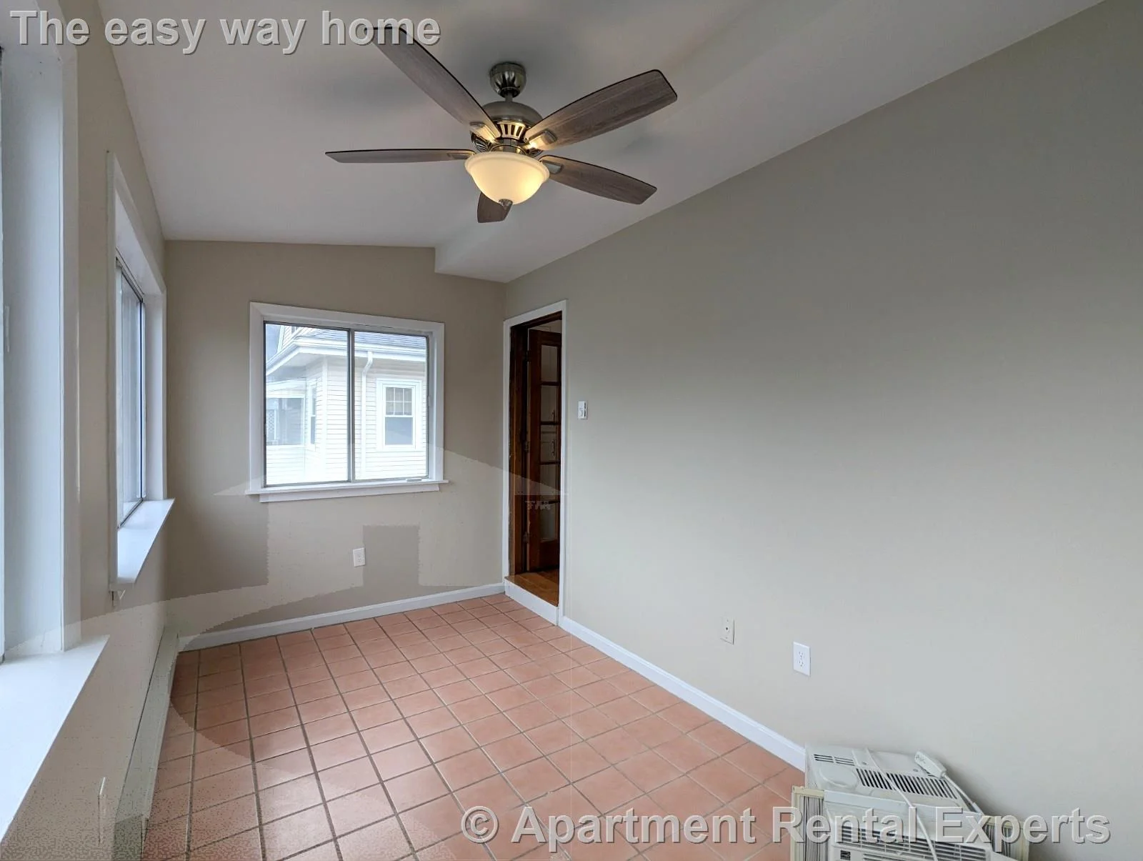 35 Trowbridge St, East Arlington