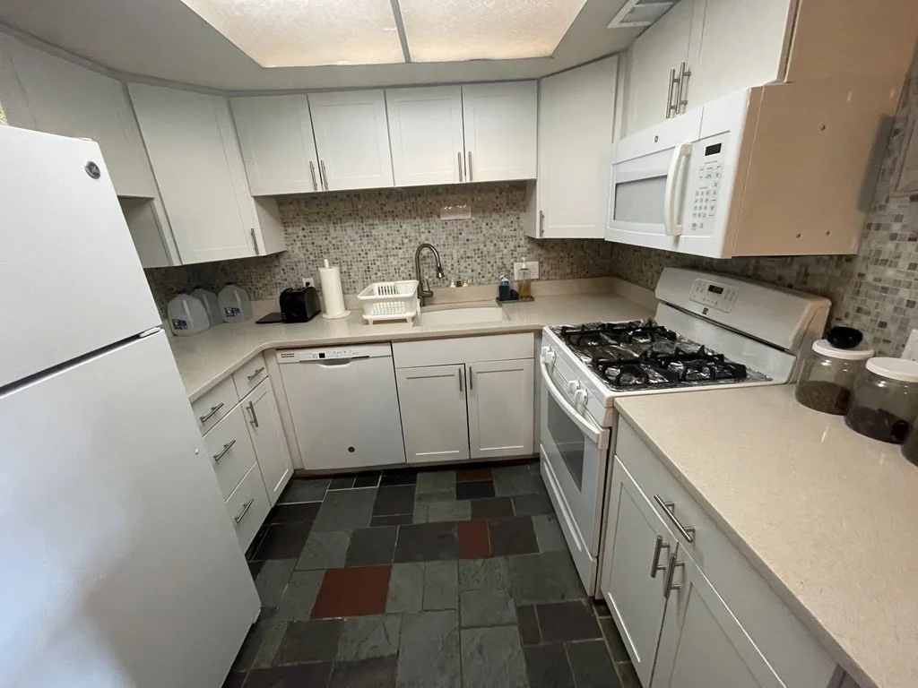 44 Broadlawn, Chestnut Hill