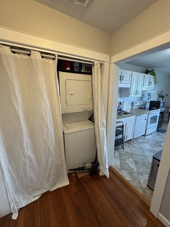 21 Middlesex Ave, Worcester