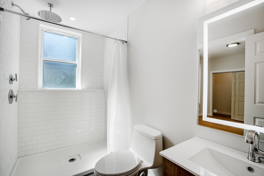 27 Linden St, Allston