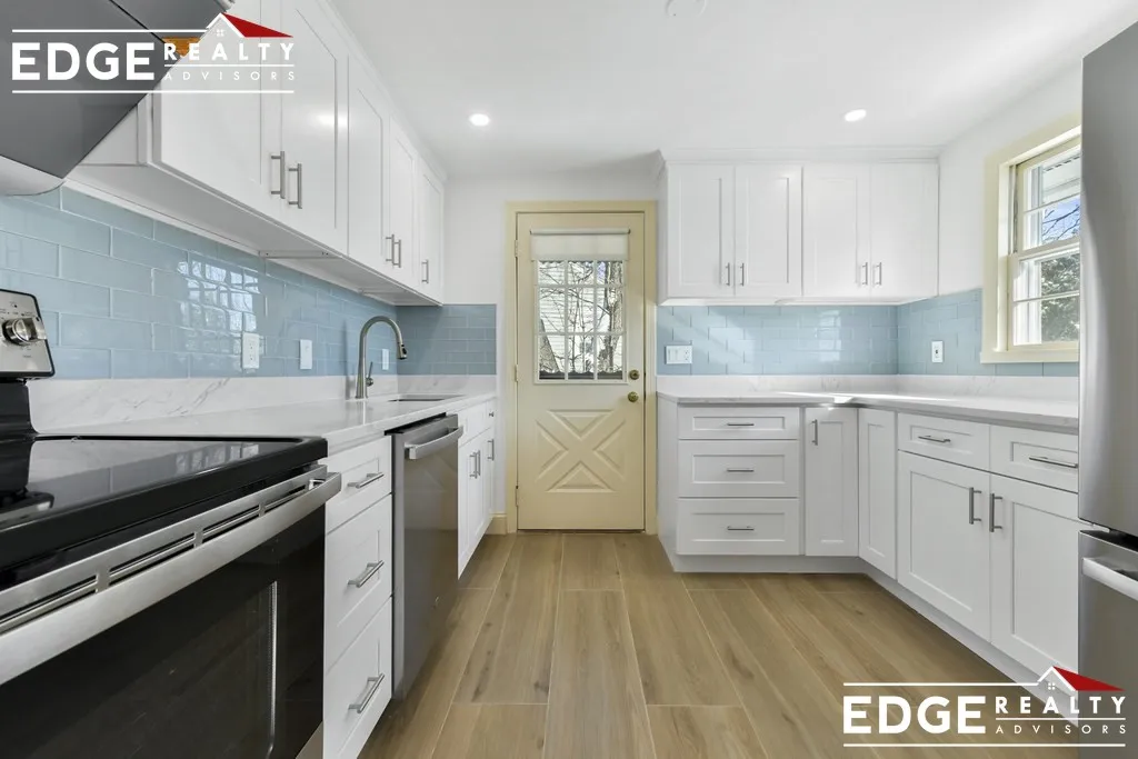 105 Hamilton Rd, Cedarwood
