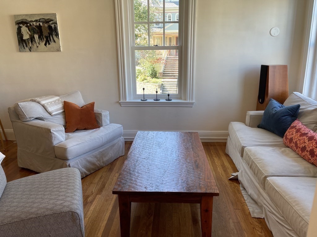 52 Summit Ave, Brookline