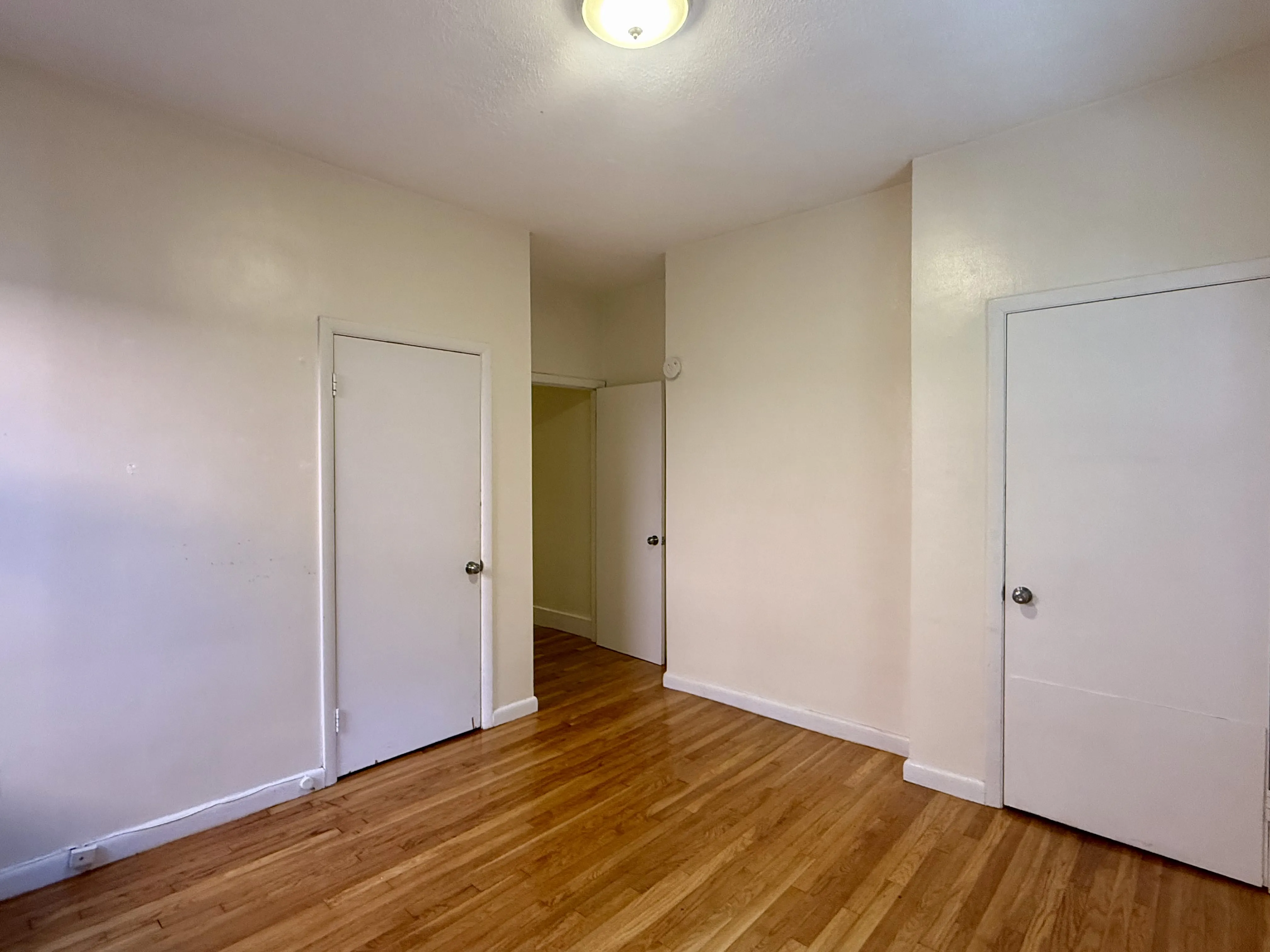 295 Newbury St, Back Bay