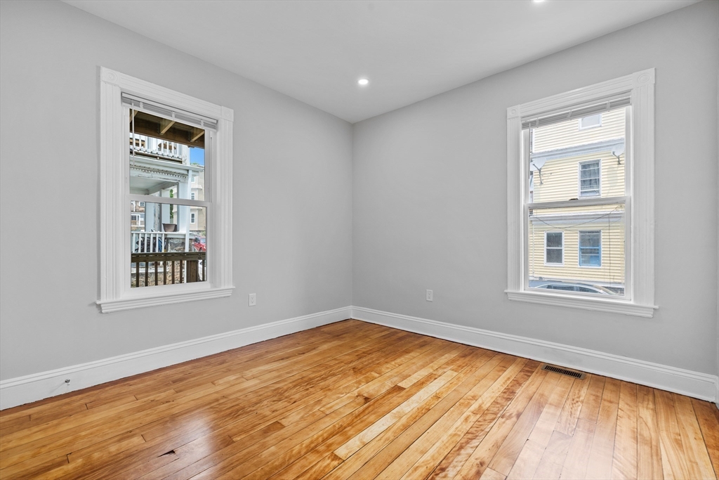 29 Magnolia St, Dorchester