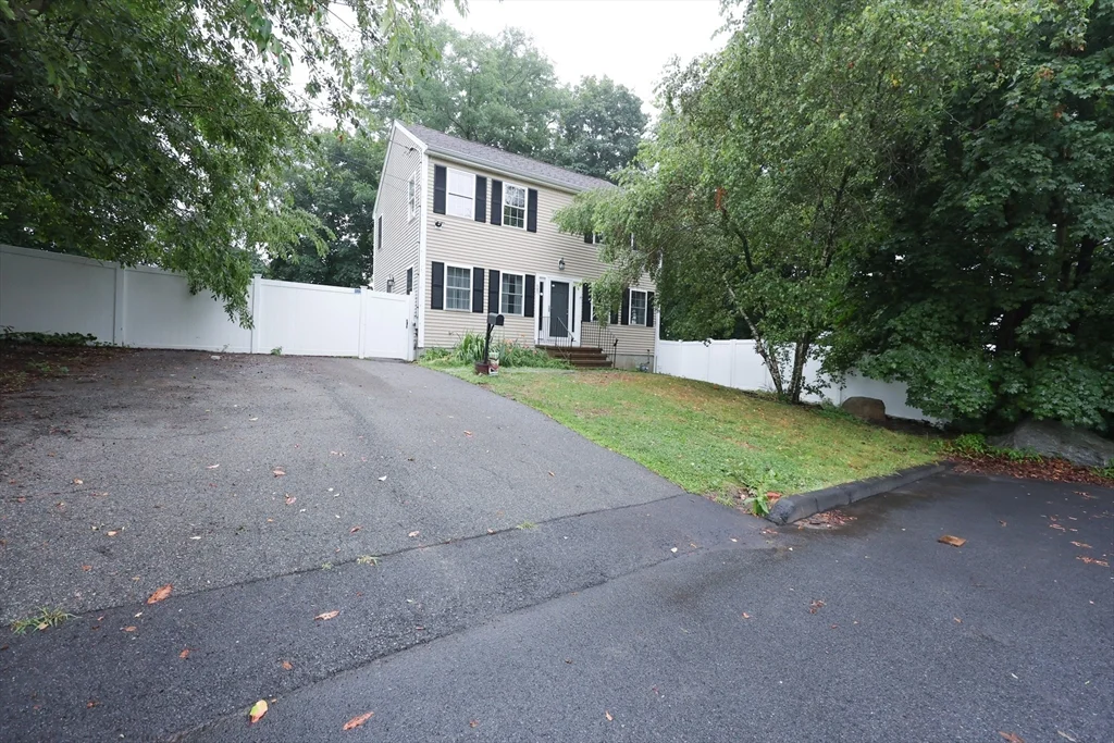 55 Glenrose Ave, Braintree