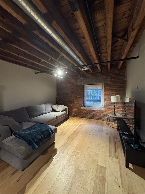 58 13th St, Charlestown