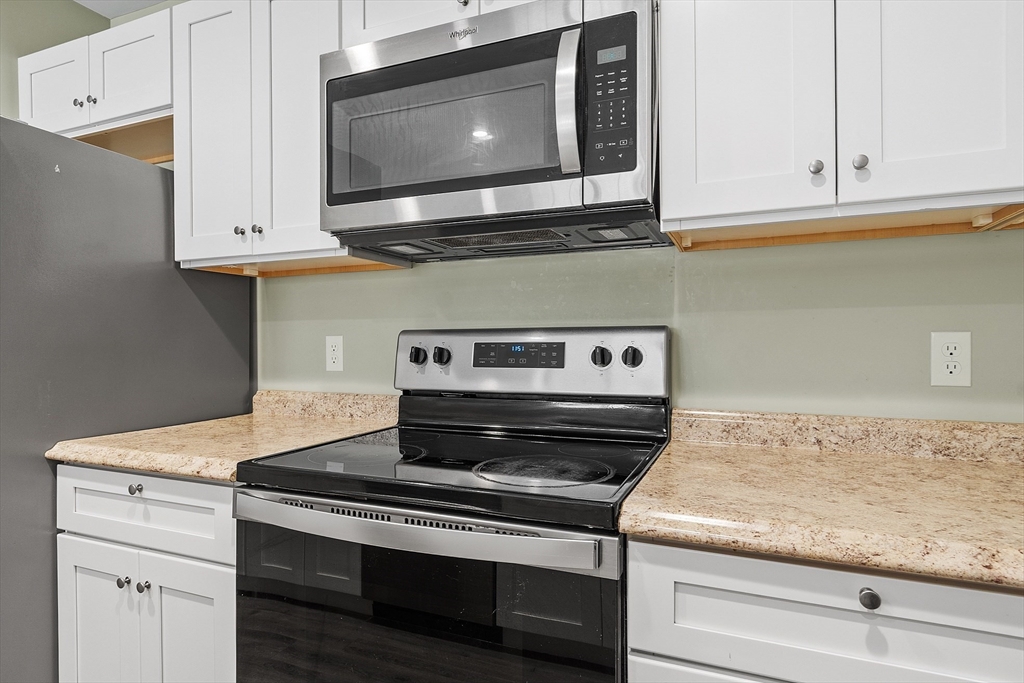 2 South Grove St, Bradford