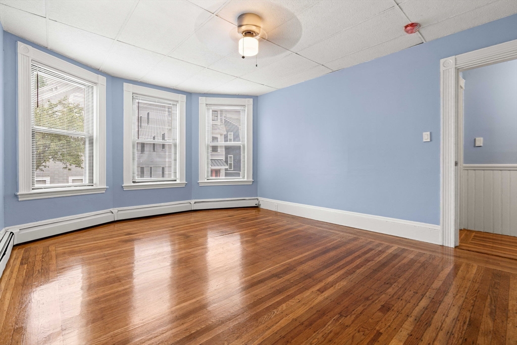 526 E 5th St, South Boston