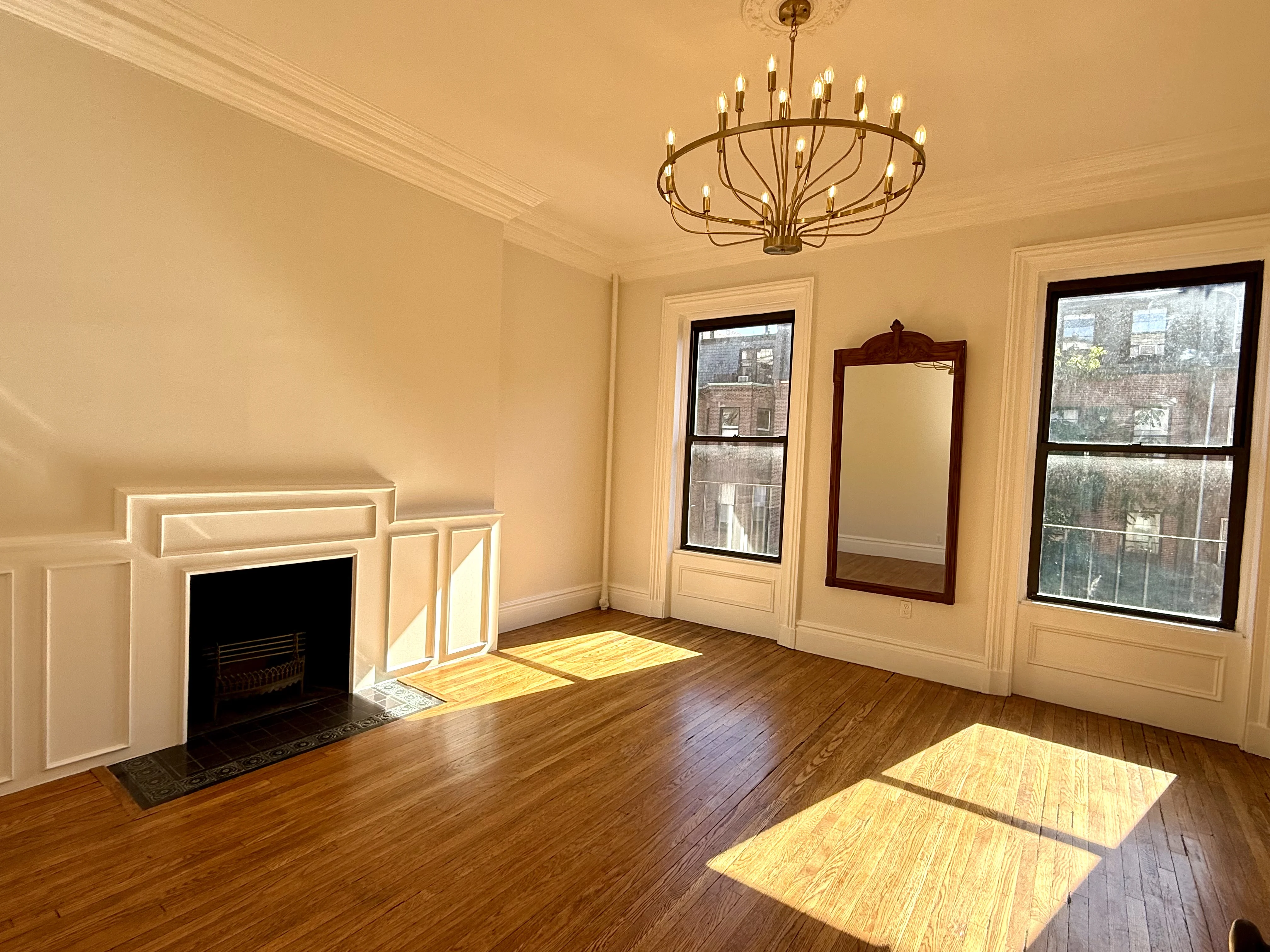 231 Beacon St, Back Bay