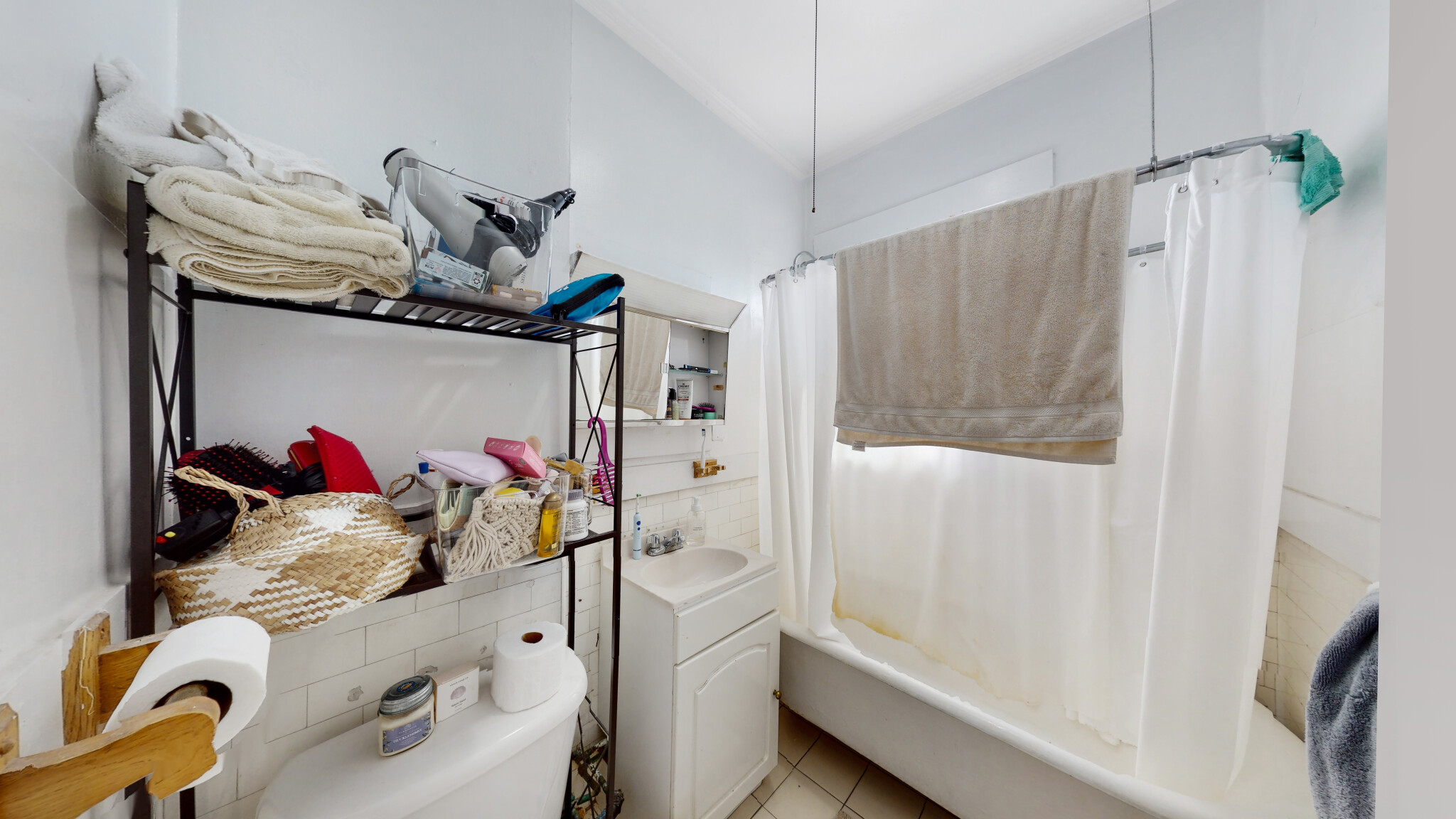 15 Glenville Ave, Allston