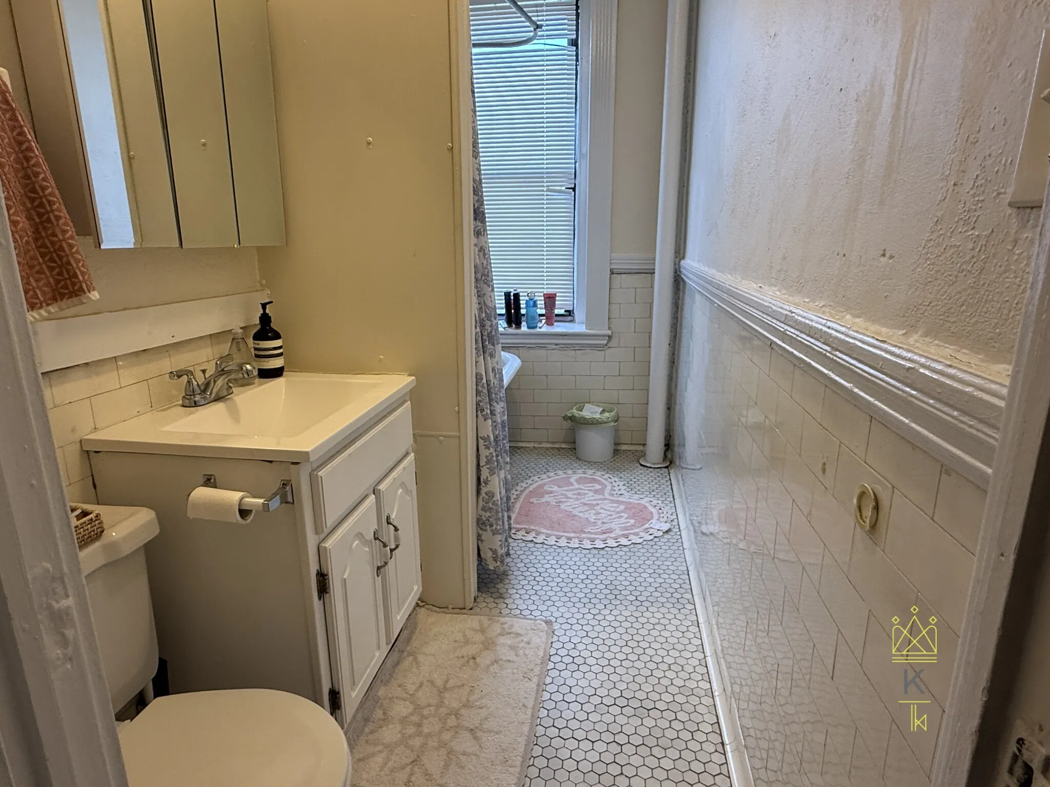 238 Hemenway St, Fenway