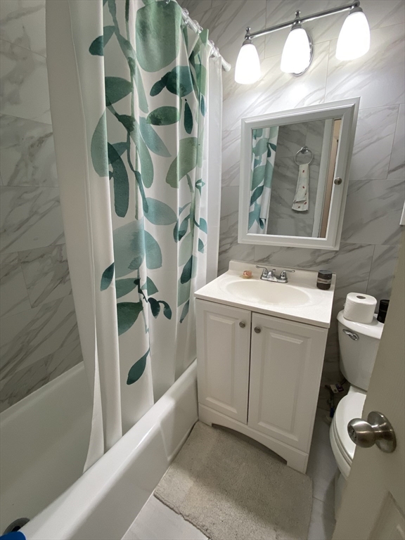 48 Highland Ave, Prospect Hill