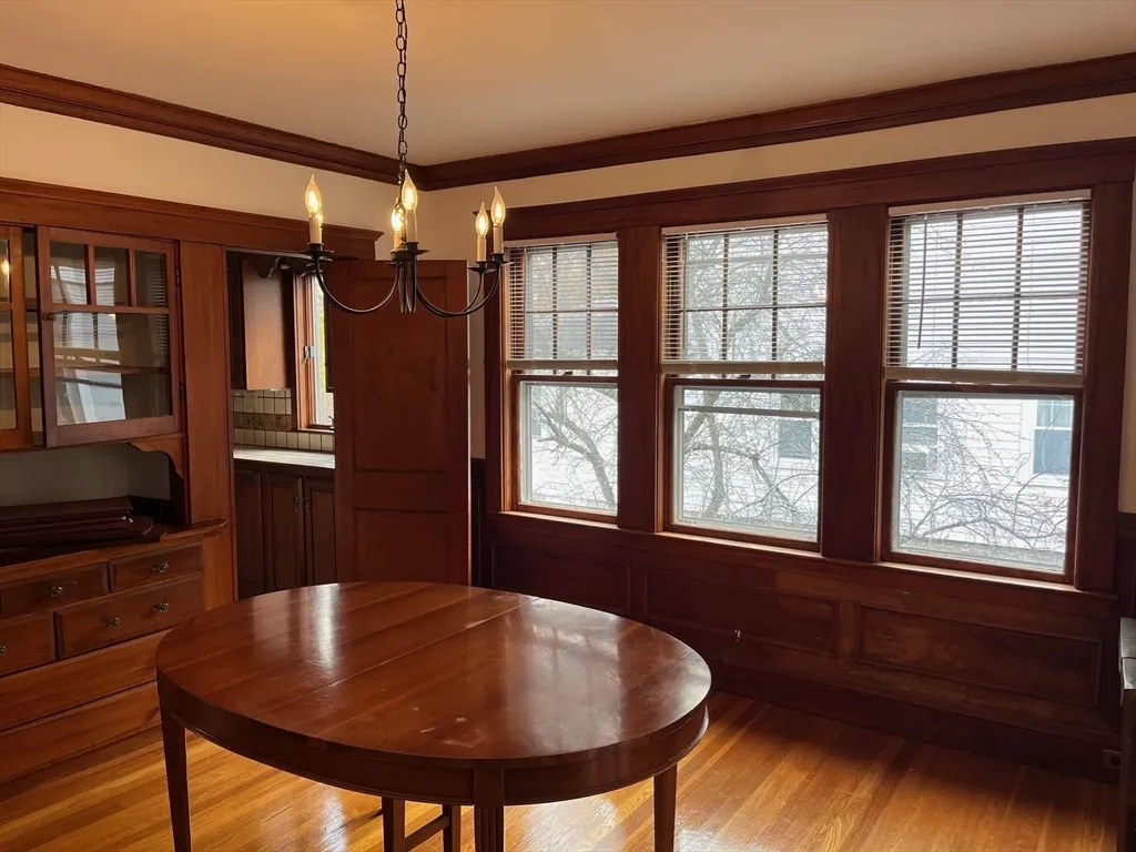 42 School St, Arlington