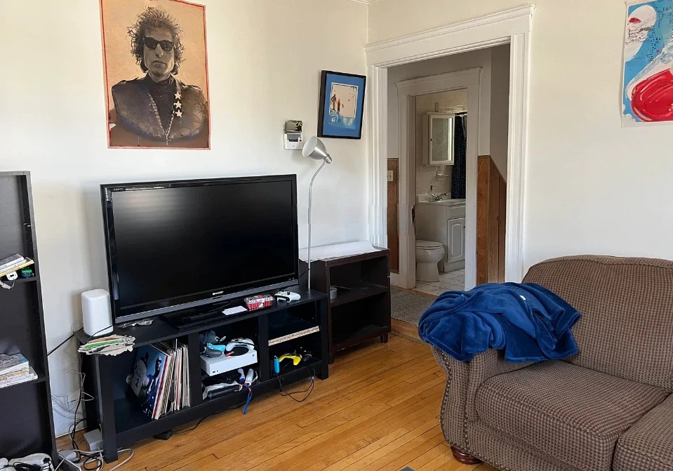 35 Rose St, Ward Two