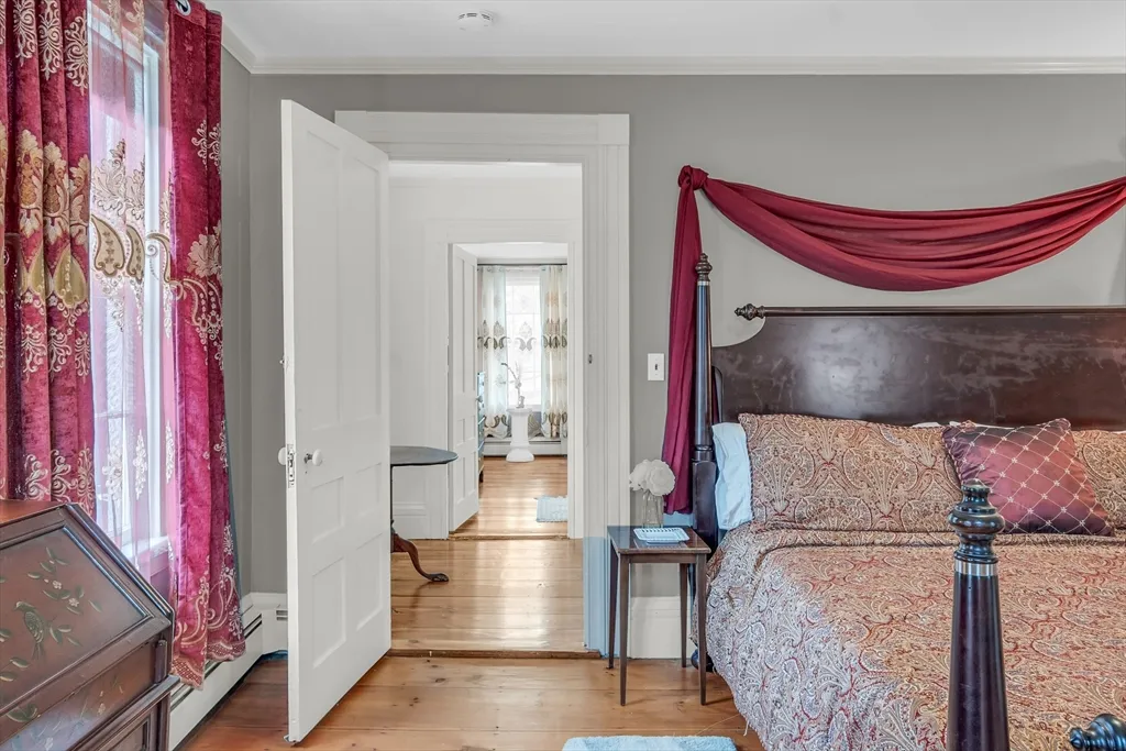 205c Main St, Groton