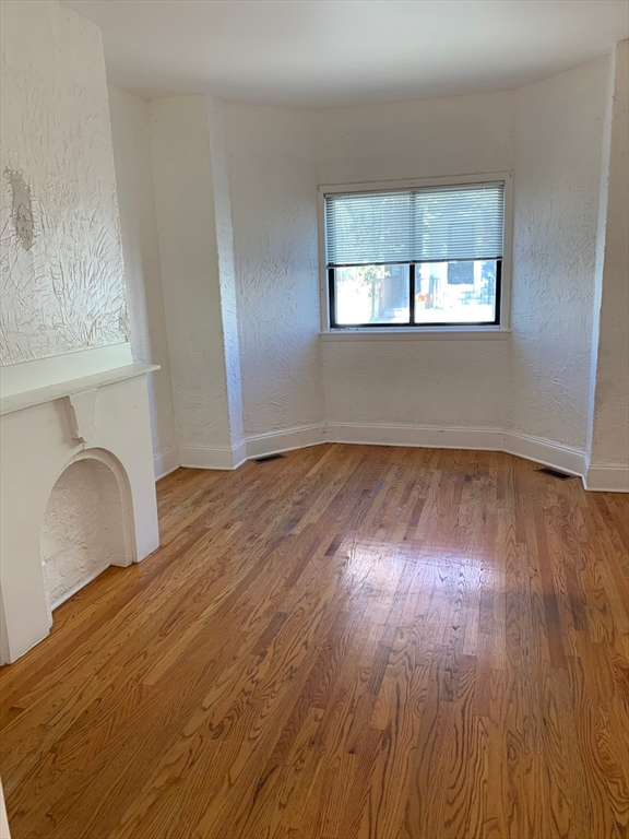 277 Princeton St, Boston