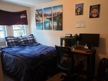 71 Adams St, Medford