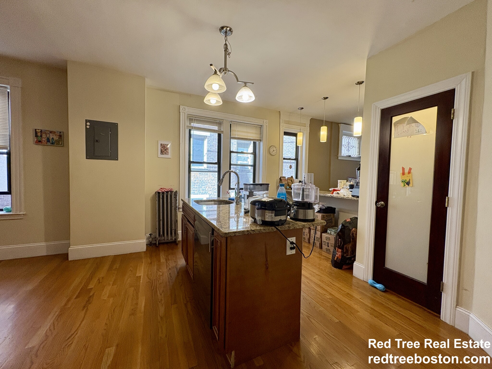 184 Saint Paul St, Coolidge Corner
