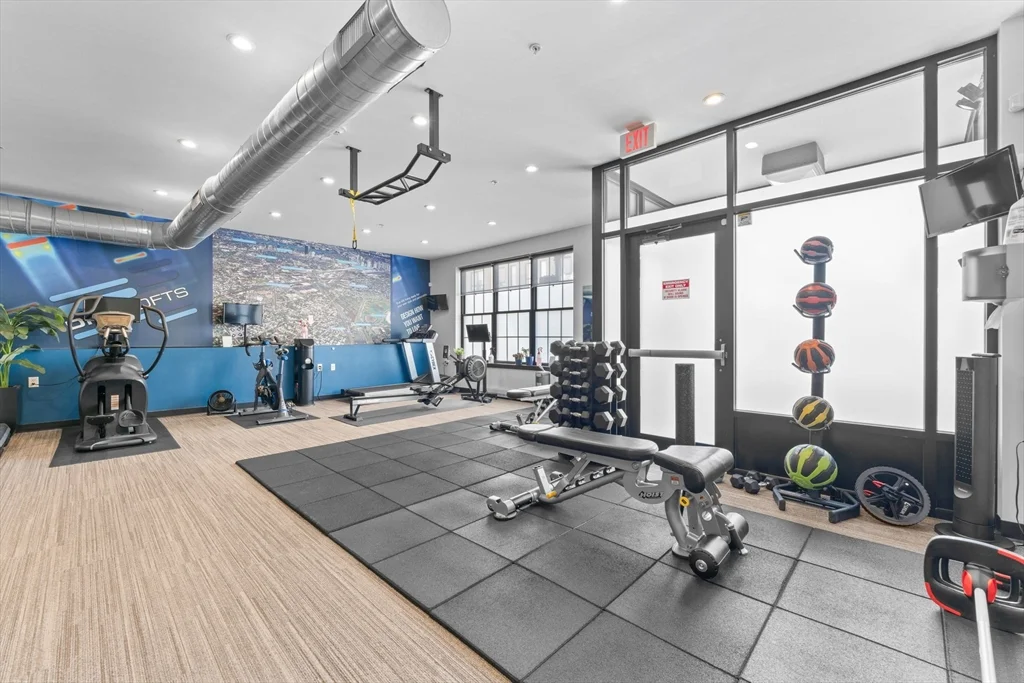 944 Dorchester Ave, Dorchester