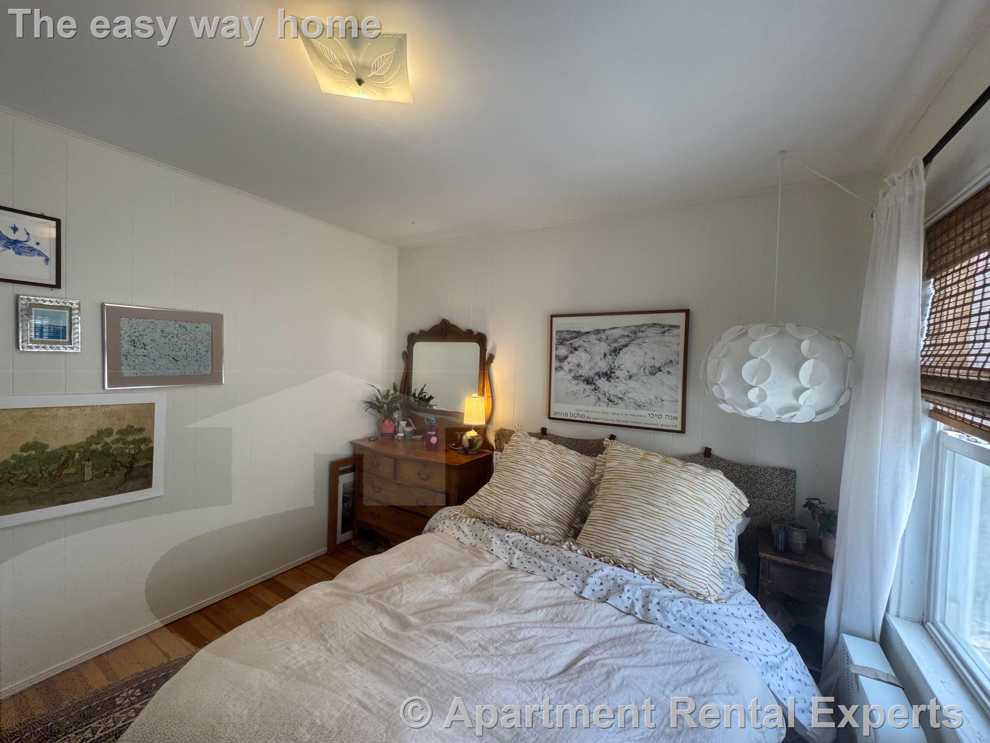 16 Corinthian Rd, Davis Square