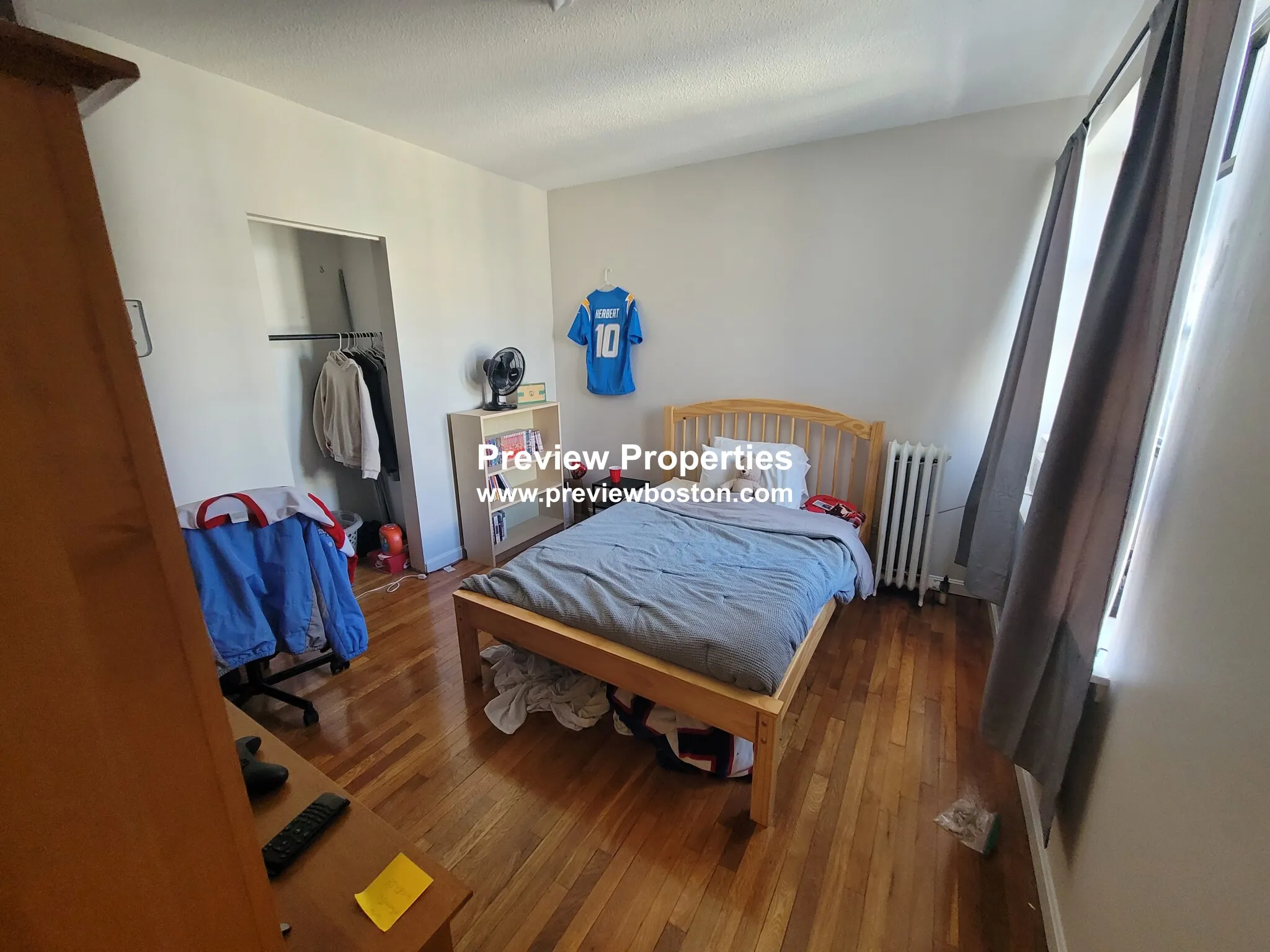 317 Summit Ave, Brighton