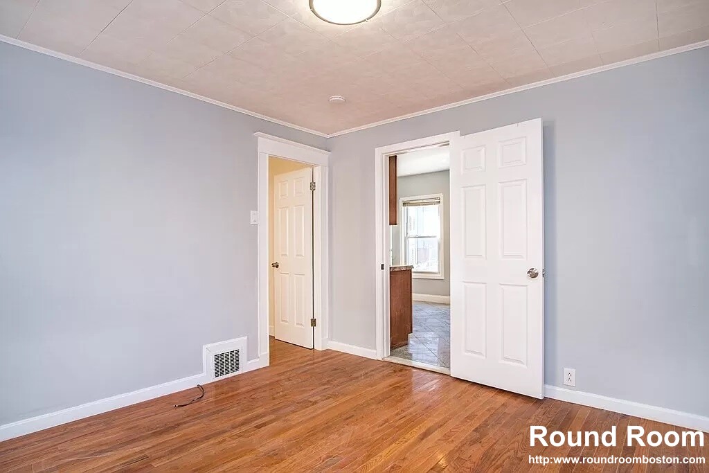 28 Moreland St, Winter Hill