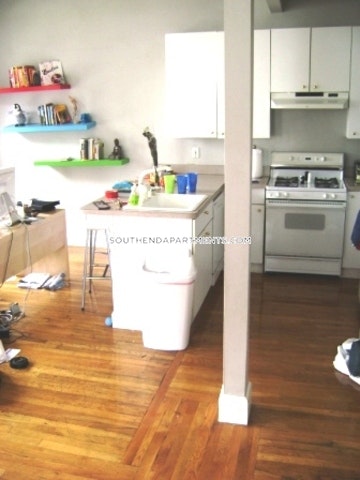 2 bed, 1 bath apartment for rent at 536 Tremont St Unit 3, South End — photo 6 of 26