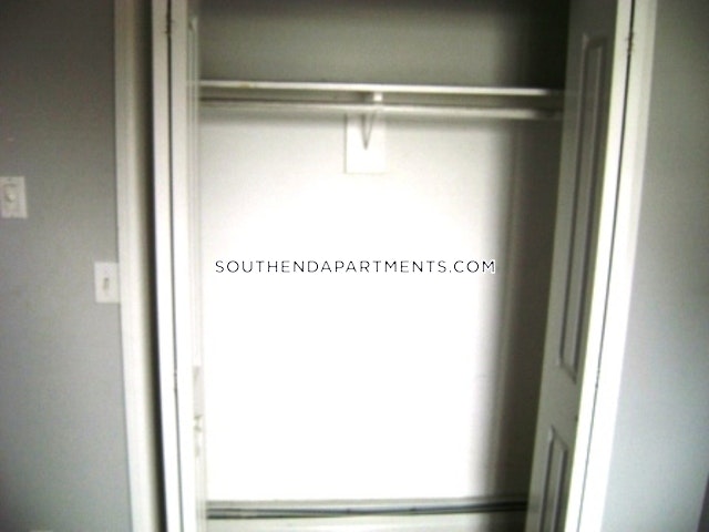 2 bed, 1 bath apartment for rent at 536 Tremont St Unit 3, South End — photo 7 of 26