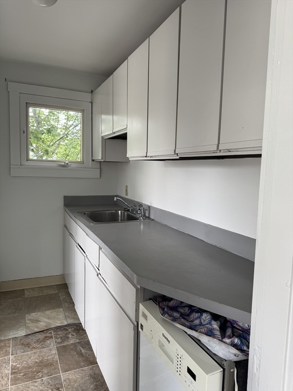 355 Jefferson Ave, Salem